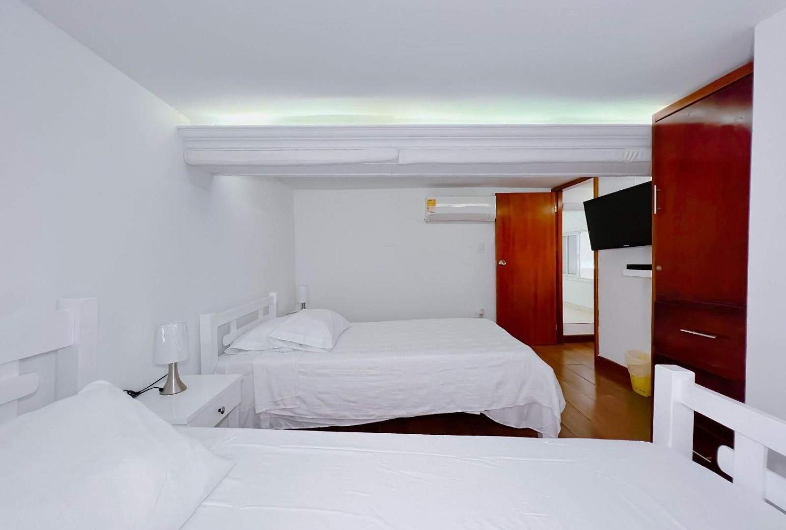 Apartamento Charming Three-bedroom Located In The Historic Walled Center Of