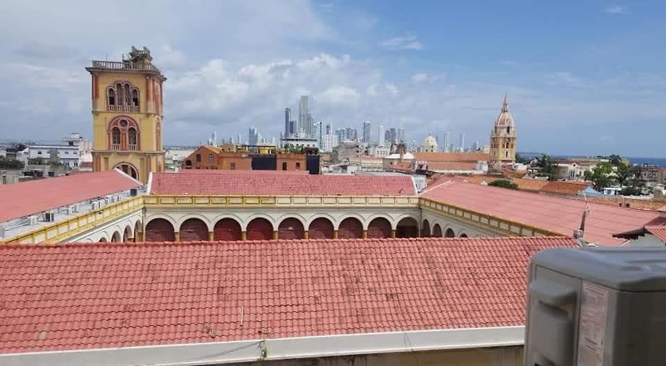 Charming Three-bedroom Located In The Historic Walled Center Of