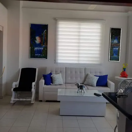 Charming Three-bedroom Located In The Historic Walled Center Of Cartagena